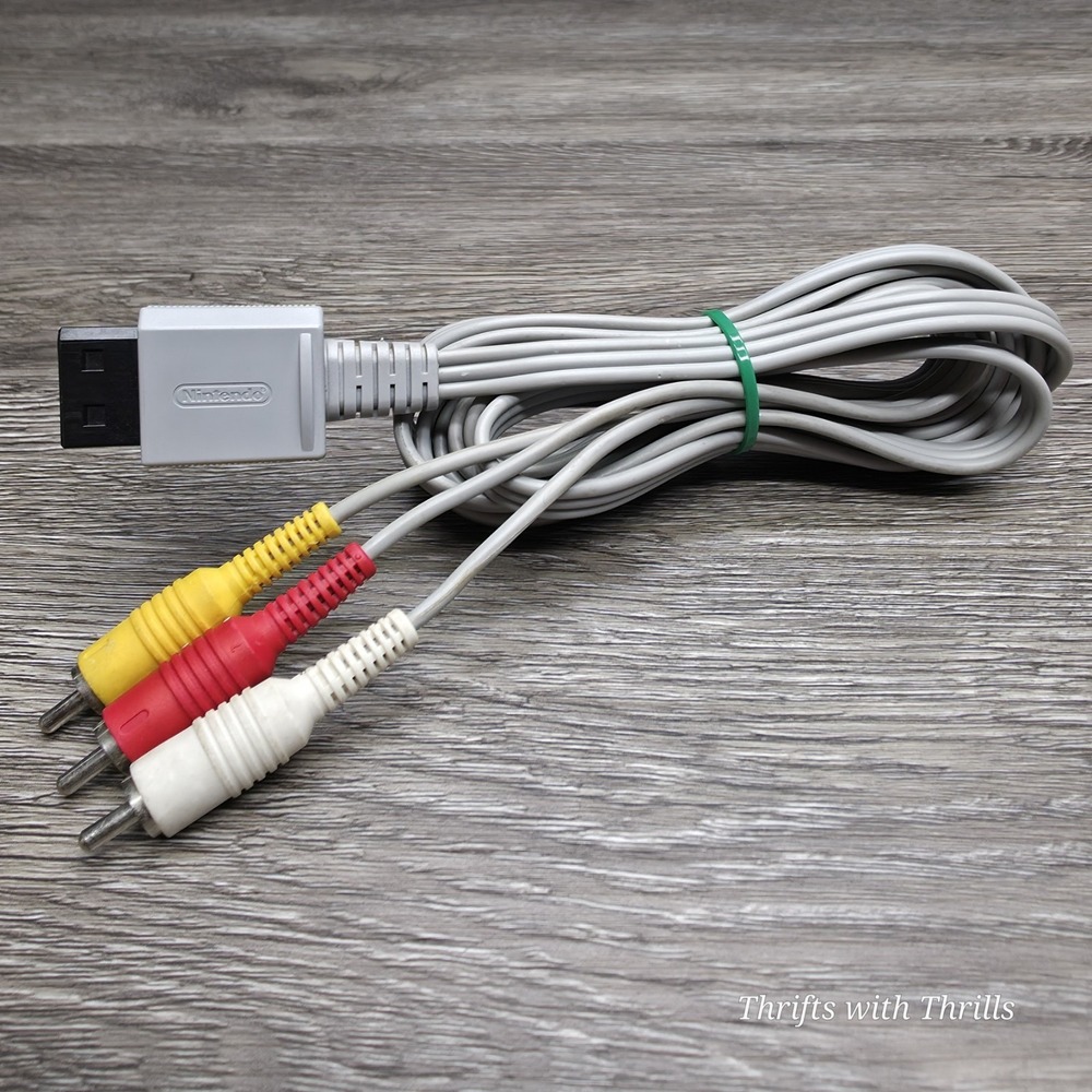 Original Nintendo Audio Video Cable‎ For Wii And Wii U